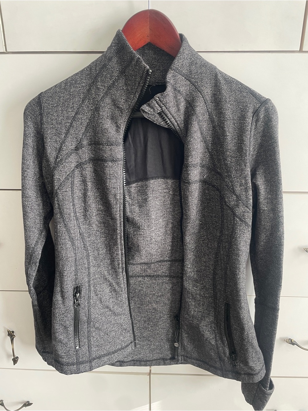 Lululemon Women's Gray Zip Jacket